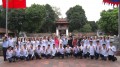 Thầy và trò trường Đinh Tiên Hoàng vào dâng hương tại Văn Miếu - Quốc Tử Giám